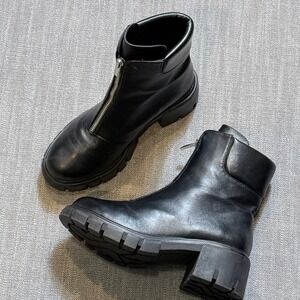 Me Too Front Zip Lug Sole Platform Ankle Boots Womens 7.5M O200825